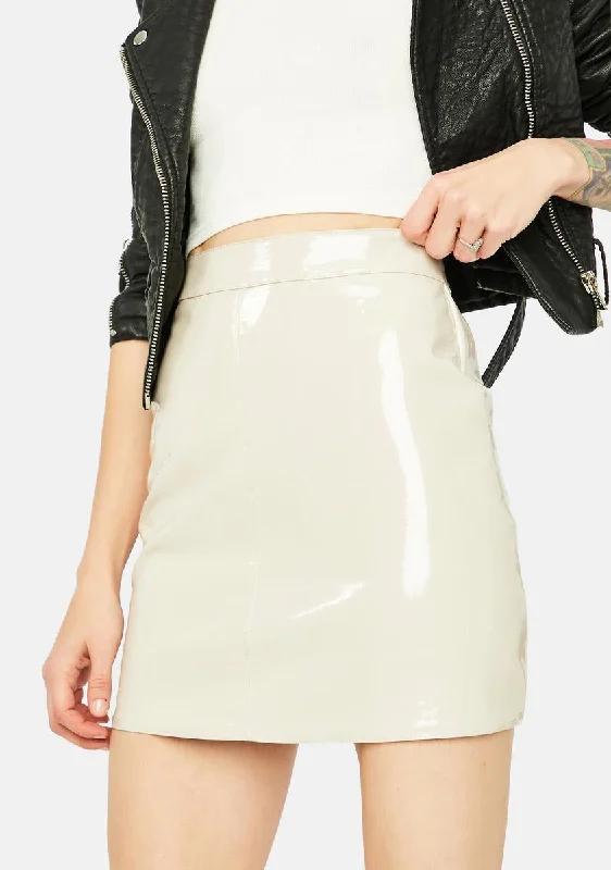 Women's Luxury Garments Timeless Elegance Redefined Cream Say Anything Babe Vinyl Mini Skirt