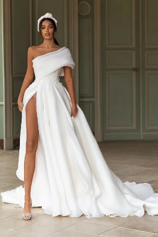 Women's Clothing For Holiday Travel Day-To-Night Styles Divine Inspiration Off-the-Shoulder Wedding Dress