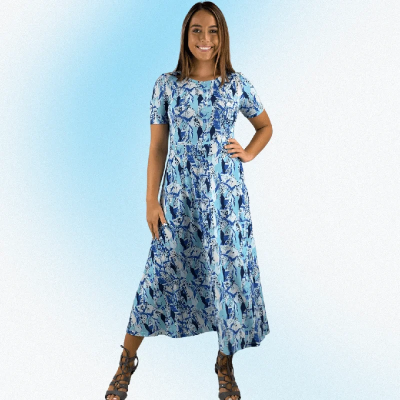 Women's Trendy Clothing Sophisticated Style Offers Shades of Blue Geometric Midi Dress