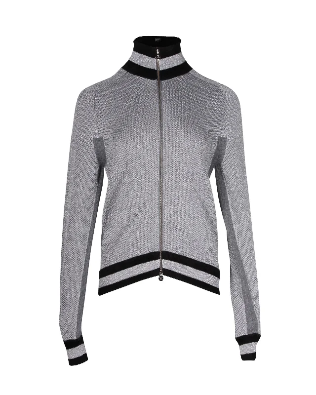 Women's Casual Wear Outfit Chanel Zipped Bomber Jacket in Silver Viscose