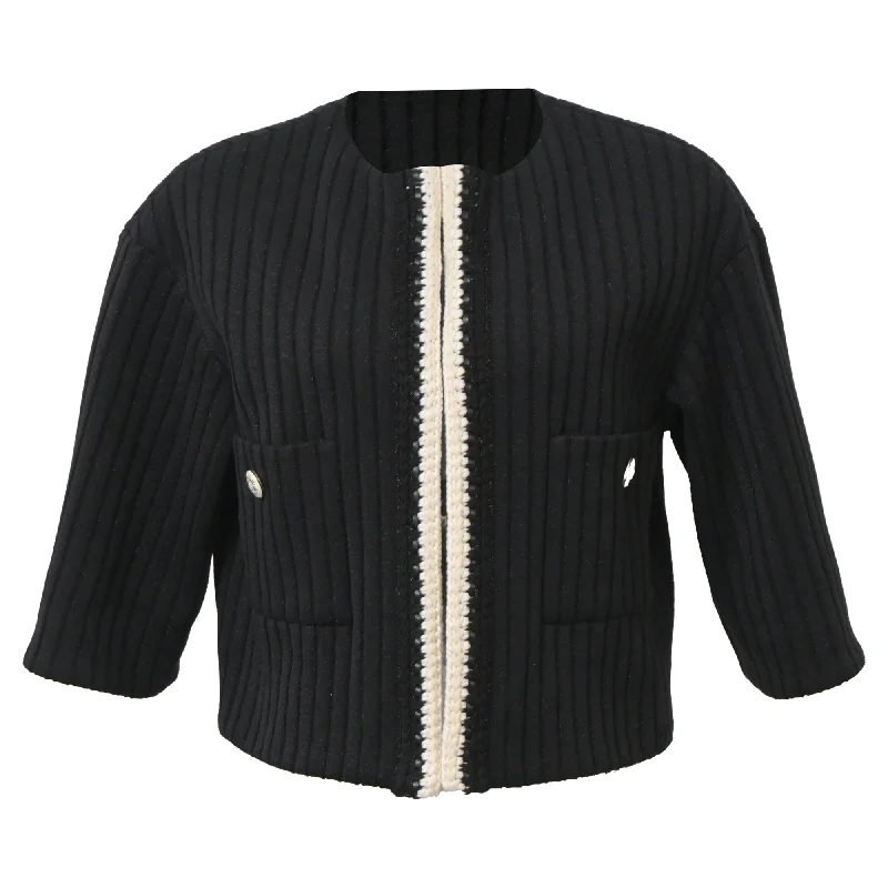 Stylish Clothes For Women Chanel Cruise 2022 Knitted Collarless Jacket with Pockets in Black Polyamide